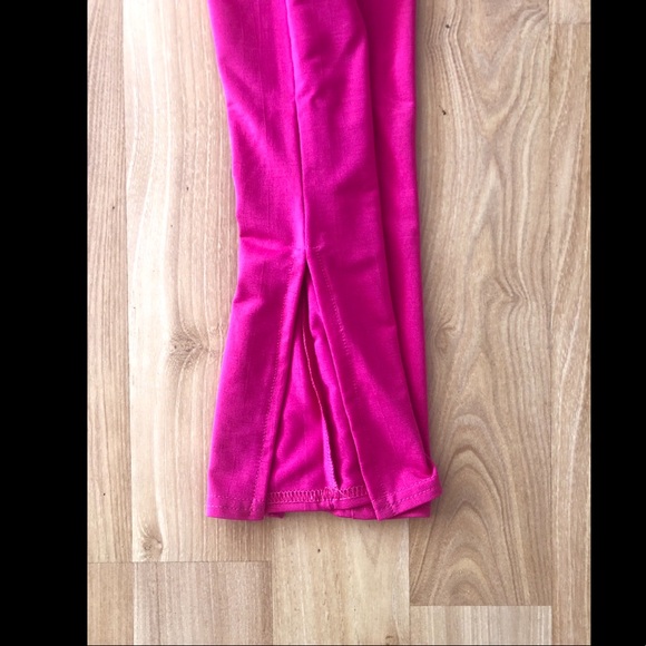 Pretty Little Thing Split Hem Leggings - Picture 5 of 5